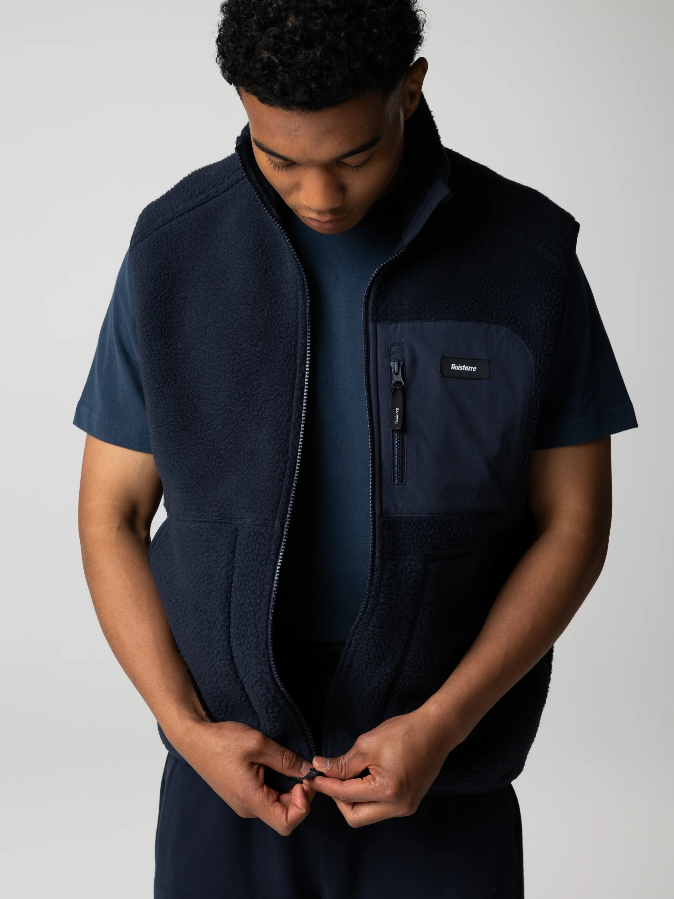 Men's Bolster Fleece Gilet - Image 5